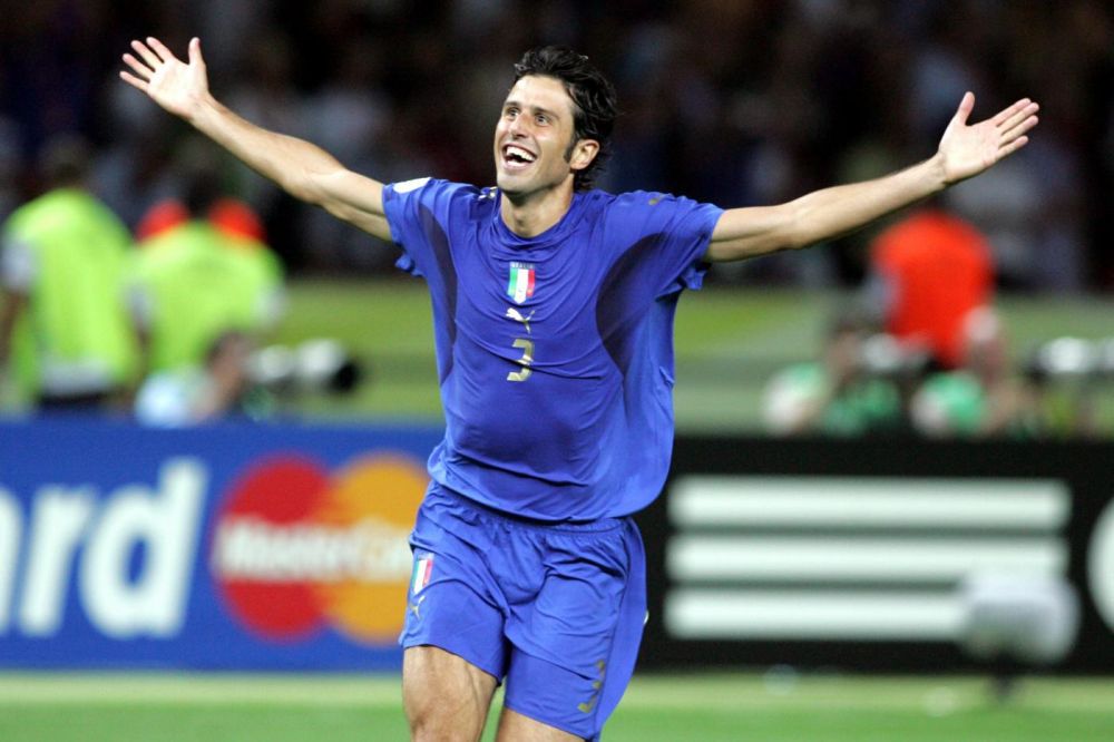 科莫5-1大胜都灵，阿达伊梅开二度，巴图里纳破门（科莫5-1痛击都灵：阿达伊双响，巴图里纳建功）