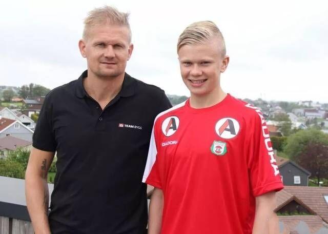 大二男生休学当残特奥会领跑员残特奥会田径女选手哪吒头亮相夺银（大二生休学赴残特奥会任领跑员，田径女将哪吒头出战摘银）