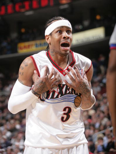 万隆中场：为了俱乐部、城市和国家的骄傲，我们必将全力争胜（为俱乐部、城市与国家荣誉而战，万隆中场誓取三分）