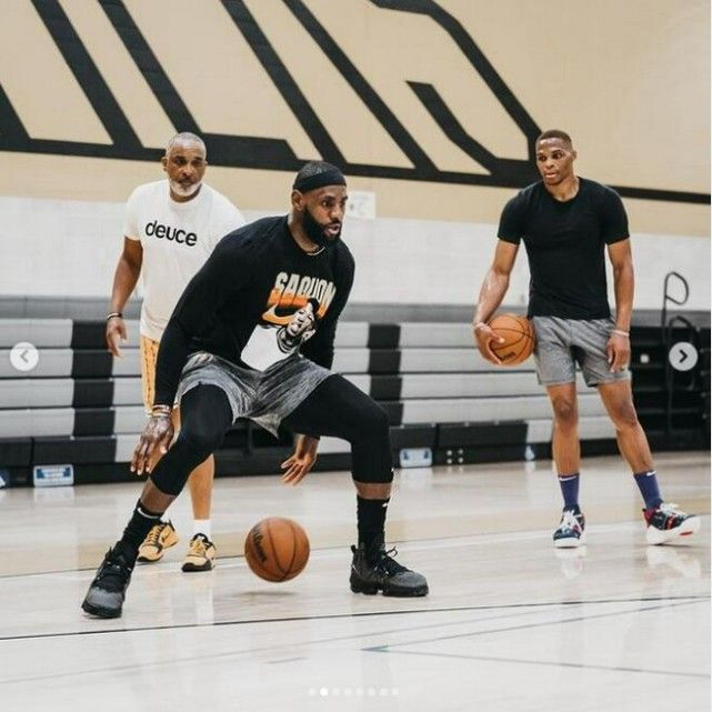 厄德高谈哲凯赖什：他是位非常全面的前锋，很高兴他加入我们（厄德高称赞哲凯赖什：全面型前锋，欢迎他的到来）