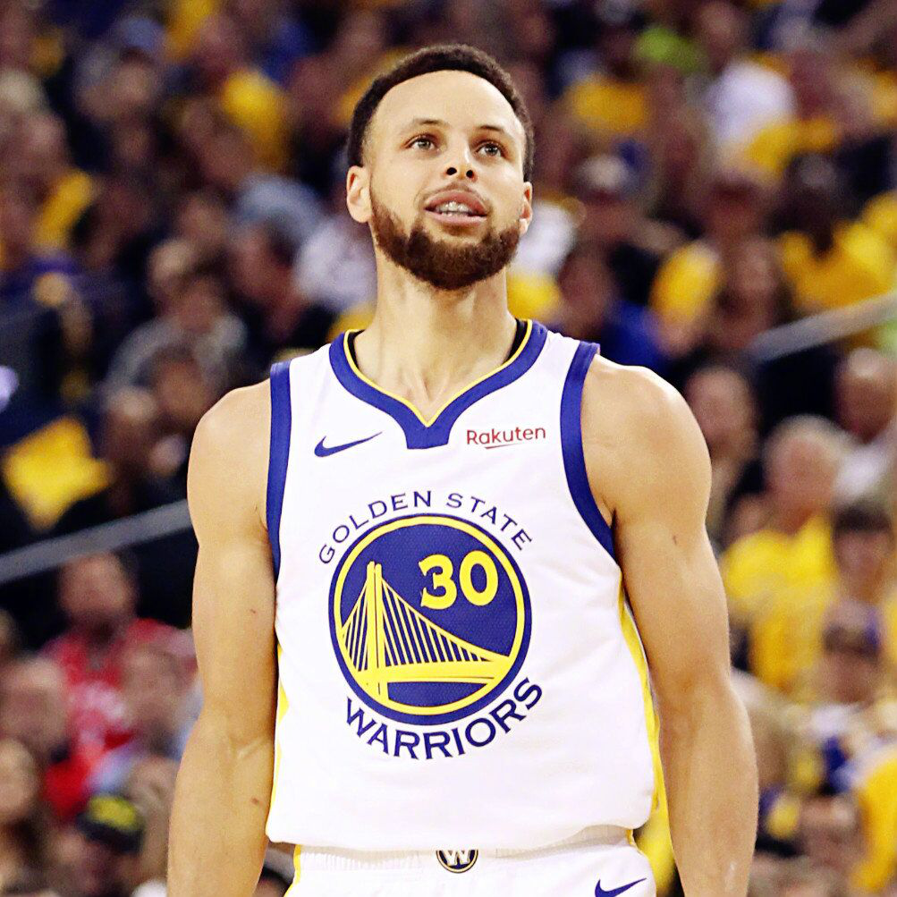 穆帅：今天胜利的功劳属于球员们，要说谁比谁更好是不公平的（穆帅：胜利属于球员，讨论谁更出色不公平）