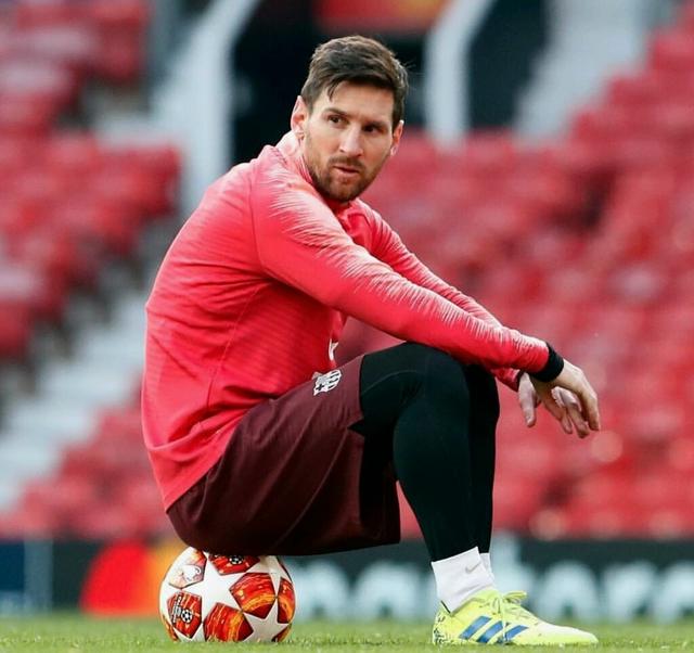 卡卢卢：我在场上始终为球队付出，我们在防守端仍有提升空间（卡卢卢：始终为球队拼尽全力，防守端仍有进步空间）