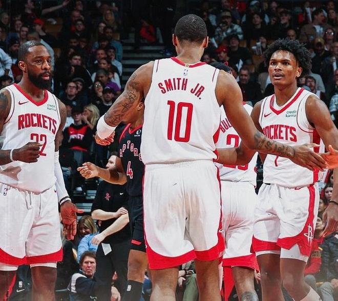 李霄鹏：明天就是拼，赢下最后一个主场比赛（李霄鹏：明天全力一搏，拿下最后一个主场）