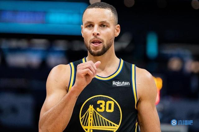 律师张冰：河南队拒不履行仲裁结果，涉及金额约77.83万元（张冰律师称河南队未执行仲裁裁决，涉款约77.83万元）