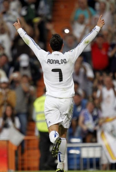 FIFA年度最佳候选身价排行：亚马尔2亿欧居首，姆巴佩第二（FIFA年度最佳候选球员身价榜：亚马尔2亿欧领跑，姆巴佩位列第二）