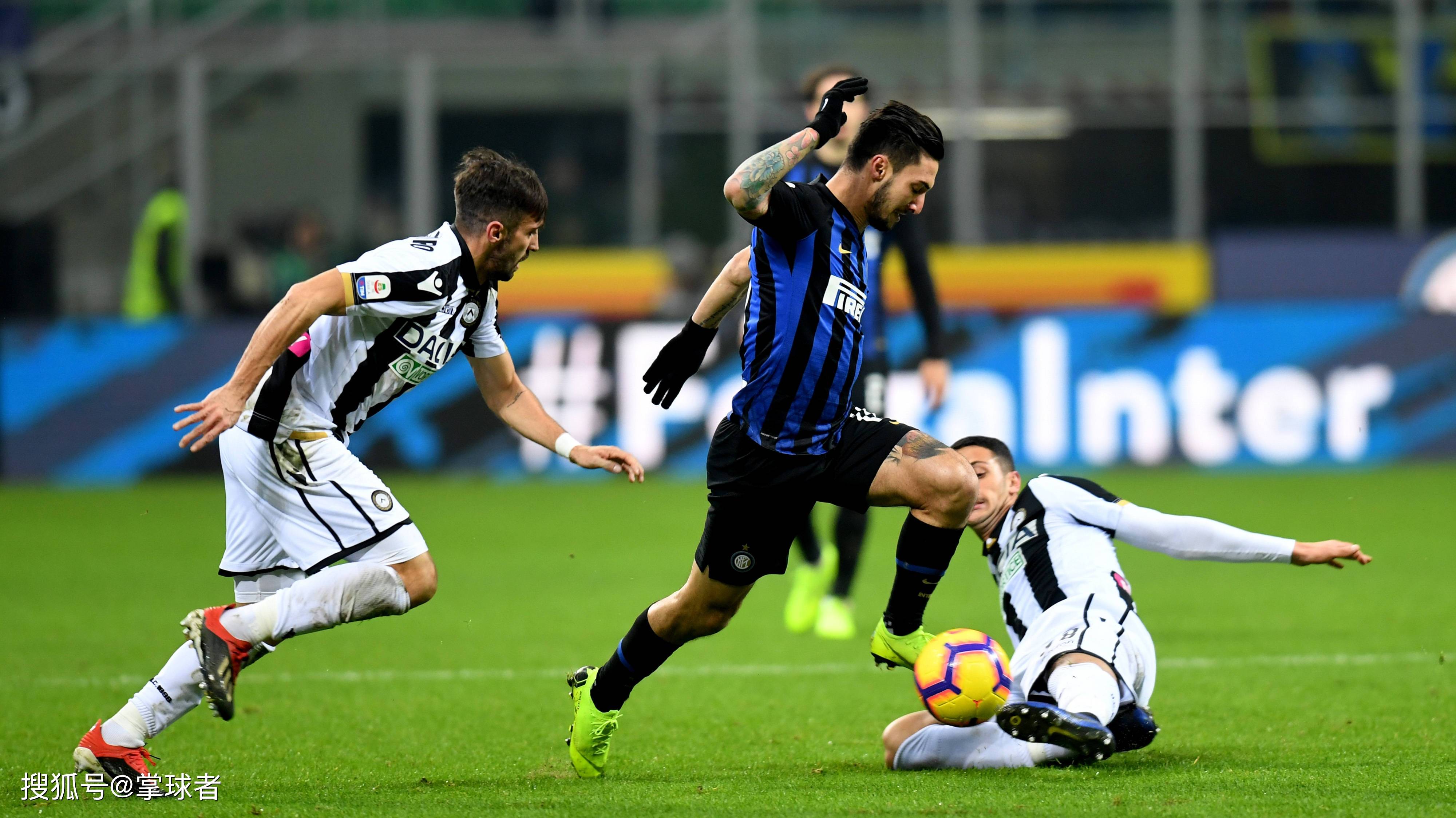 成都客战首尔：成都全主力出战，林加德首发，韦世豪替补（成都做客首尔：全主力出击，林加德先发，韦世豪替补待命）